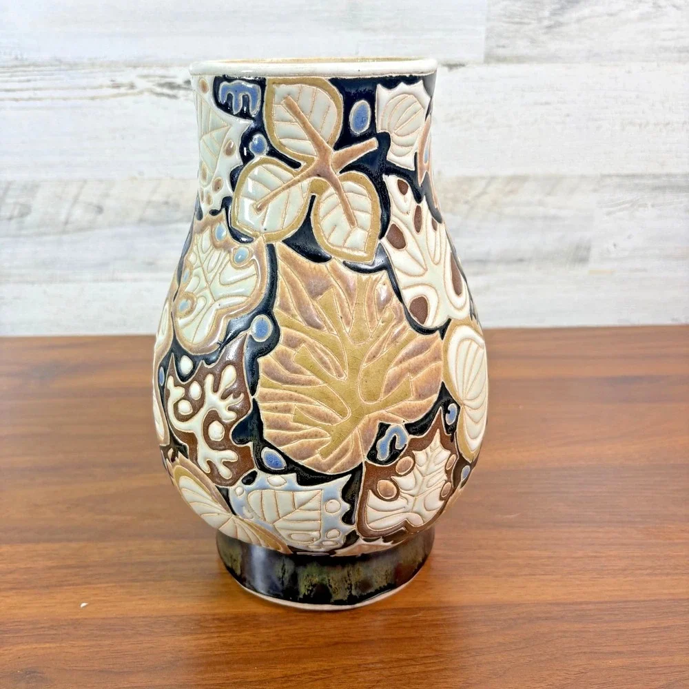 Vintage Dona Vietnam Saigon Pottery Vase Botanical Pattern Mid Century 10.5 x 4